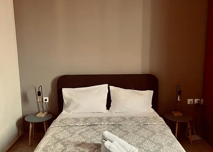 Sunny Apartment 1