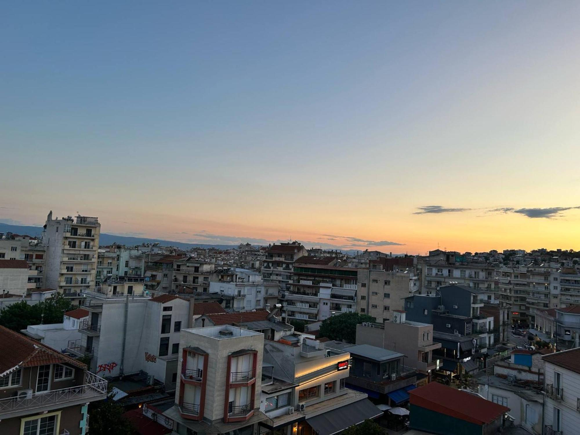Sunny 1 Serres